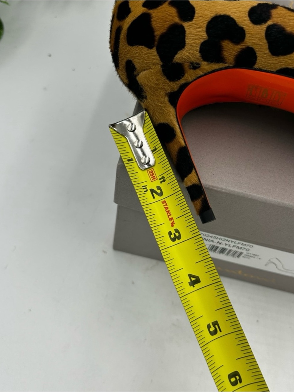 Santoni leopard print stiletto pumps size 38/8 US
made in Italy - Picture 4 of 9